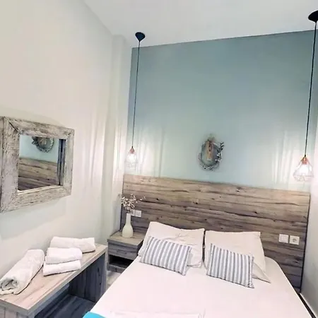 Apartment Avli & No 4