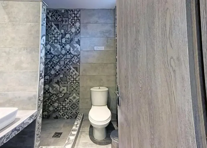 Avli & No 4 Lägenhet