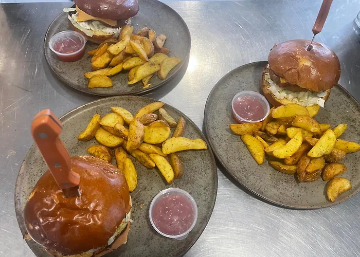 Avli & No 4 Lägenhet Sarti