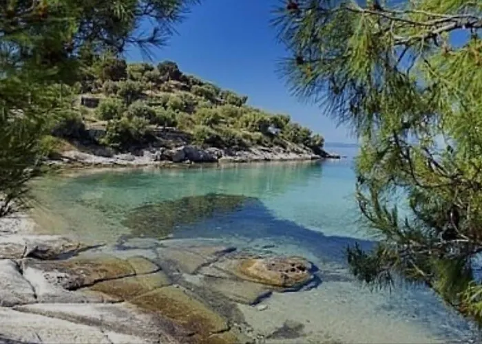 Avli & No 4 Lägenhet Sarti