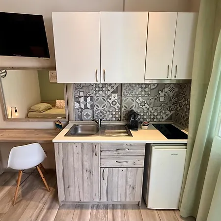 Avli & No 4 * Sarti